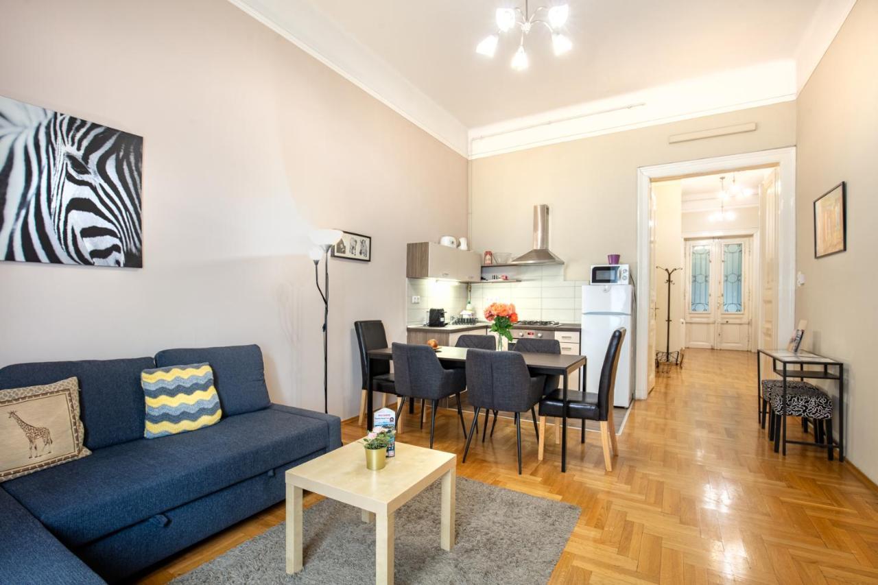 Orangehomes Kalvin Sq 2 Bedroom Apartment Budapest Eksteriør bilde