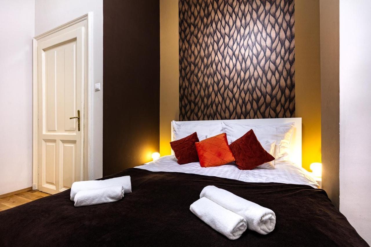 Orangehomes Kalvin Sq 2 Bedroom Apartment Budapest Eksteriør bilde